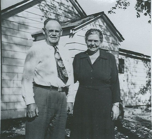 Hyrum and Almira Bolander