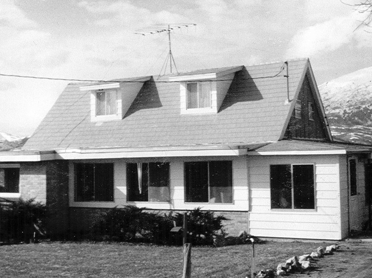 Black and white of Home of Sherman and Peggy Evans