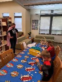 picture of patrons at the event