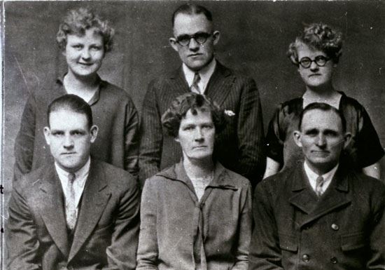 Hyrum Larsen family