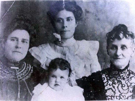 Savill, Avelina, Caroline